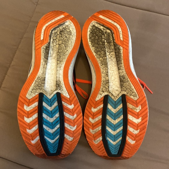 Saucony Endorphin Speed Pro- Gently used, has a lot of life for running - Picture 2 of 6